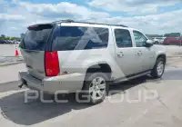 2008 GMC YUKON фото