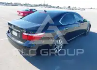 2008 Lexus LS460 photo
