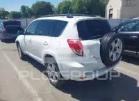 2008 Toyota RAV4 photo