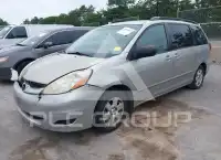 2008 Toyota SIENNA photo