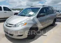 2008 Toyota SIENNA photo