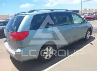 2008 Toyota SIENNA photo