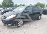 2008 Toyota SIENNA photo