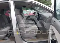 2008 Toyota SIENNA photo