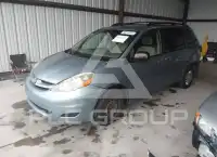 2008 Toyota SIENNA photo