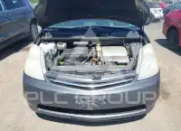 2008 Toyota PRIUS фото