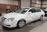 2008 Toyota AVALON фото