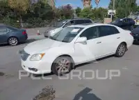 2008 Toyota AVALON photo