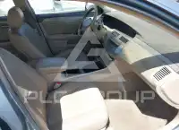 2008 Toyota AVALON photo