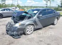 2008 Toyota AVALON photo