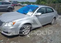 2008 Toyota AVALON фото