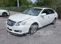 2008 Toyota AVALON фото