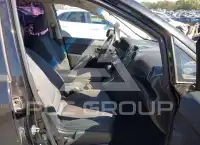 2008 KIA Rondo photo