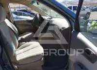 2008 KIA Sedona фото