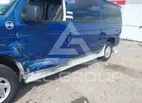2008 Ford E-350 фото