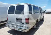 2008 Ford E-350 photo
