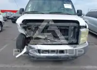 2008 Ford E-350 фото