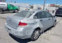 2008 Ford FOCUS фото
