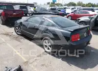 2008 Ford MUSTANG фото