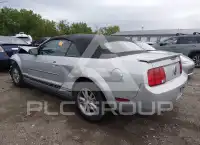 2008 Ford MUSTANG фото