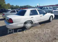2008 Ford CROWN photo