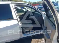 2008 Ford CROWN photo