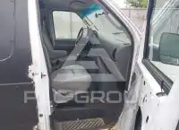 2008 Ford E-250 фото
