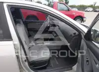 2008 Hyundai Elantra photo