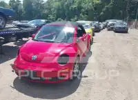 2008 Volkswagen BEETLE photo