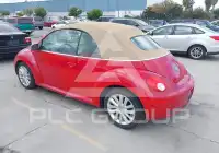 2008 Volkswagen BEETLE photo