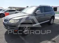 2008 Volkswagen Touareg photo
