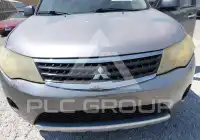 2009 Mitsubishi OUTLANDER photo