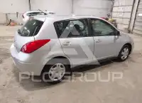 2009 Nissan VERSA photo