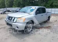 2009 Nissan TITAN фото