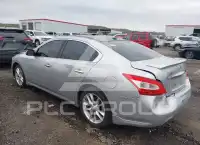 2009 Nissan MAXIMA photo