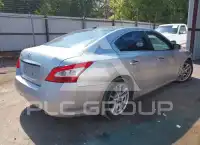 2009 Nissan MAXIMA photo
