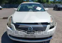 2009 Nissan ALTIMA photo