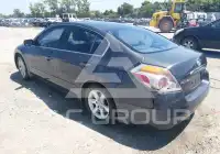2009 Nissan ALTIMA photo