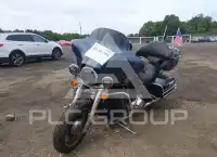 2009 Harley-Davidson FLHTCU фото