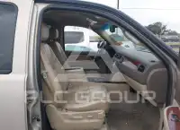 2009 Chevrolet Suburan фото