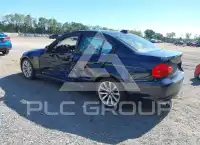 2009 BMW 330 photo