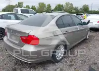 2009 BMW 330 фото