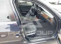 2009 BMW 330 фото