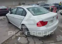 2009 BMW 328 photo