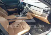 2009 BMW 750 photo