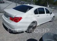 2009 BMW 750 фото