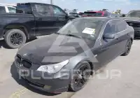 2009 BMW 528 photo