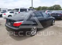2009 BMW 528 photo