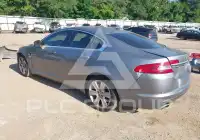 2009 Jaguar XF photo