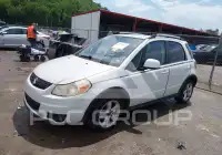 2009 Suzuki SX4 photo